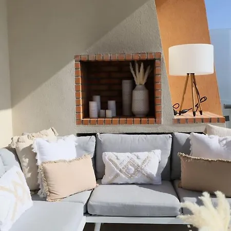 River Terrace & Pool View - Seixal Apartment