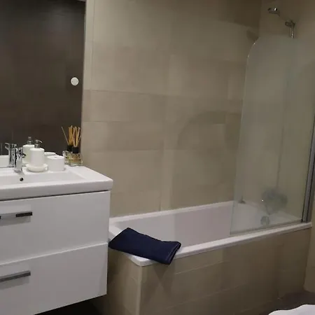 Apartamento River Terrace & Pool View -