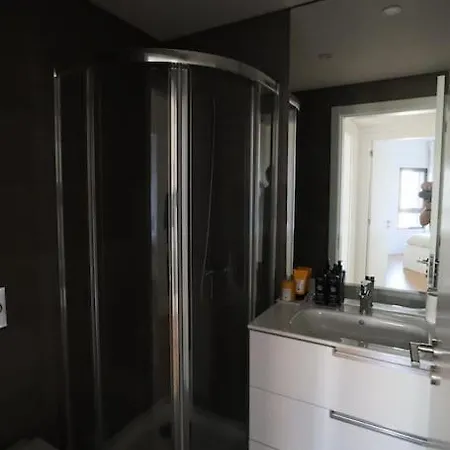 River Terrace & Pool View - * Seixal (Setubal)