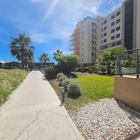 River Terrace & Pool View - Seixal Apartment